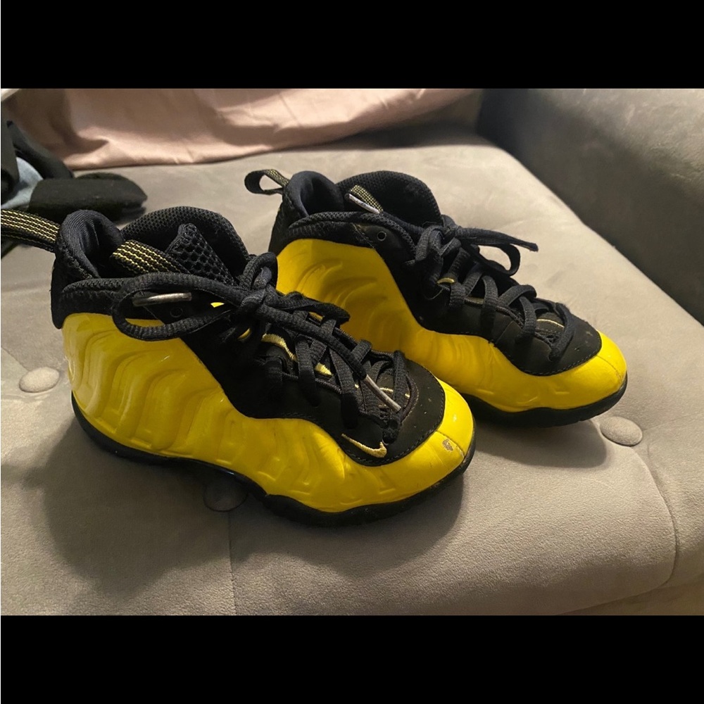Yellow foams 11c